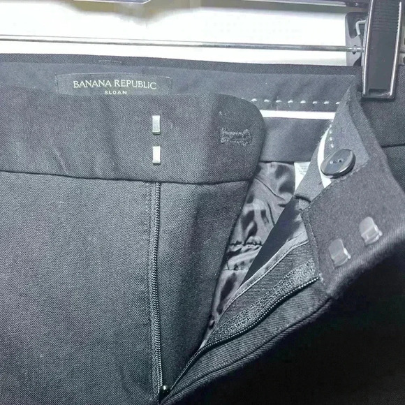 Banana Republic Sloan Slim Black Crop Pants - Picture 4 of 9